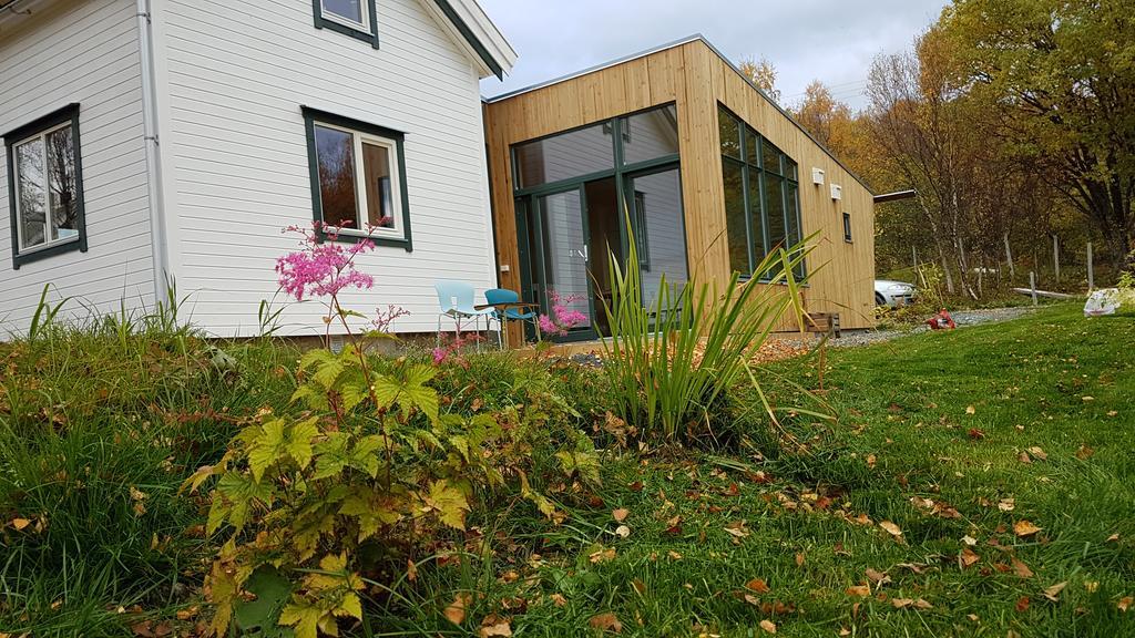 Gamtunet Lyngen Svensby Luaran gambar